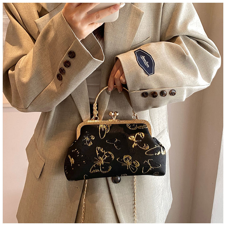 Black Floral Embroidered Clutch